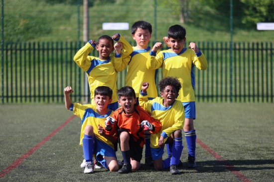The year 3-4 football